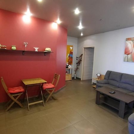 דירות בוקרשט Penthouse Larry מראה חיצוני תמונה